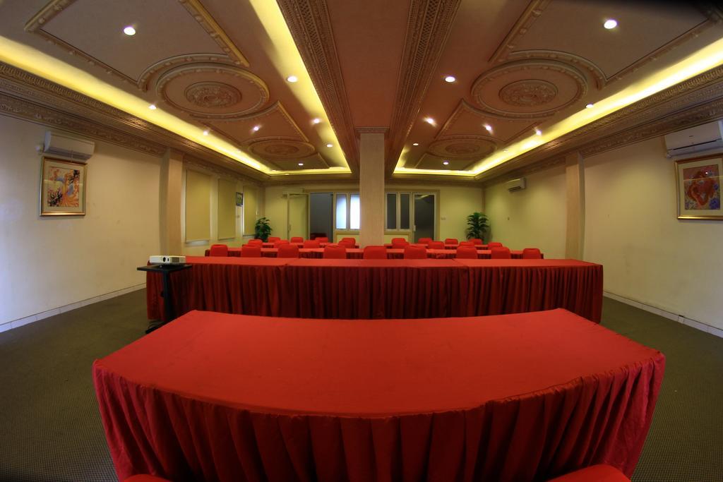 Maguwo Ceria Boutique Hotel מראה חיצוני תמונה